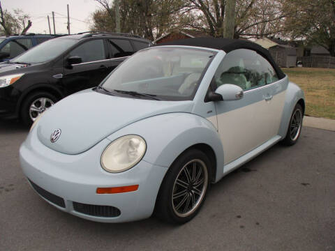 2010 Volkswagen New Beetle Convertible for sale at Rob Co Automotive LLC in Springfield TN
