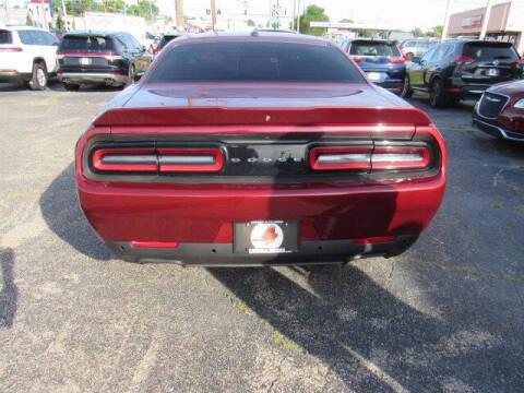2021 Dodge Challenger SXT