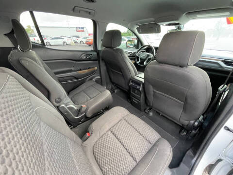 2017 GMC Acadia SLE-2