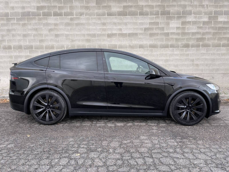 2022 Tesla Model X Plaid