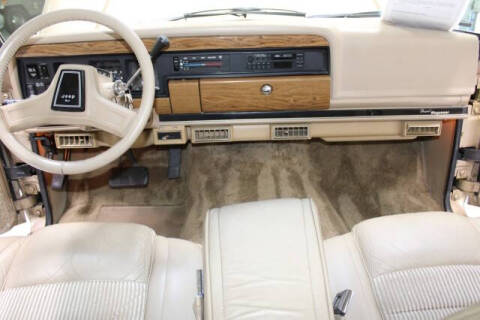 1989 Jeep Grand Wagoneer