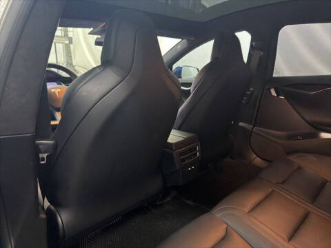 2020 Tesla Model S Long Range