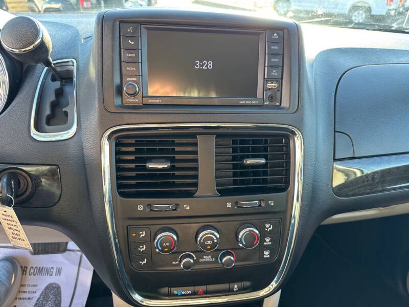 2019 Dodge Grand Caravan SE