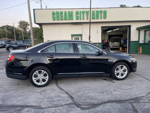 2016 Ford Taurus SE