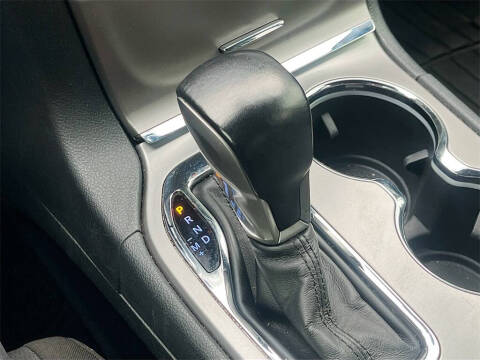 2020 Jeep Grand Cherokee Laredo E