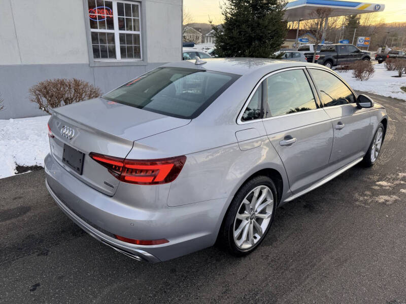 2019 Audi A4 quattro Premium Plus 45 TFSI