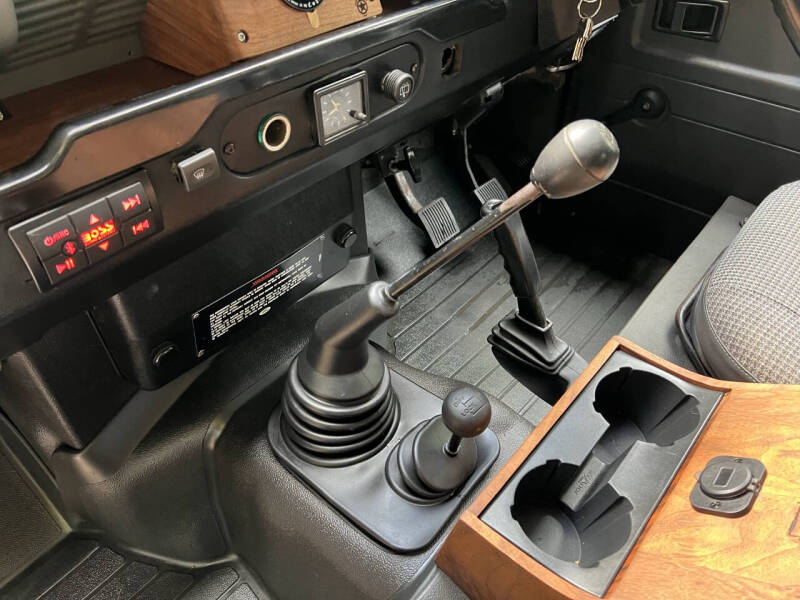 1991 Land Rover Defender