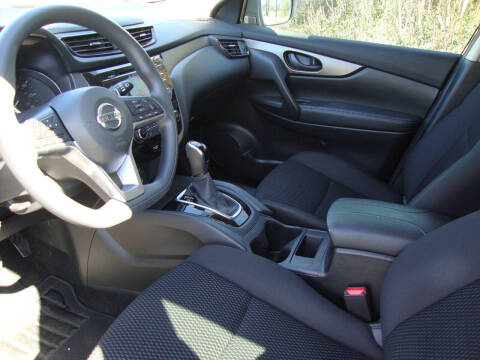 2017 Nissan Rogue Sport S