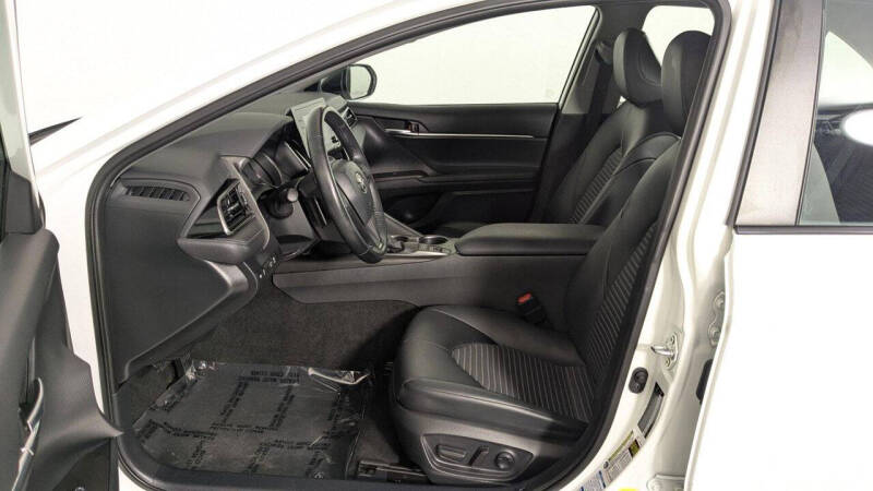 2022 Toyota Camry SE Nightshade