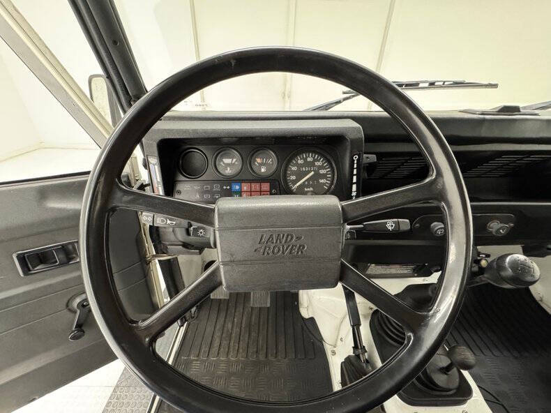 1991 Land Rover Defender