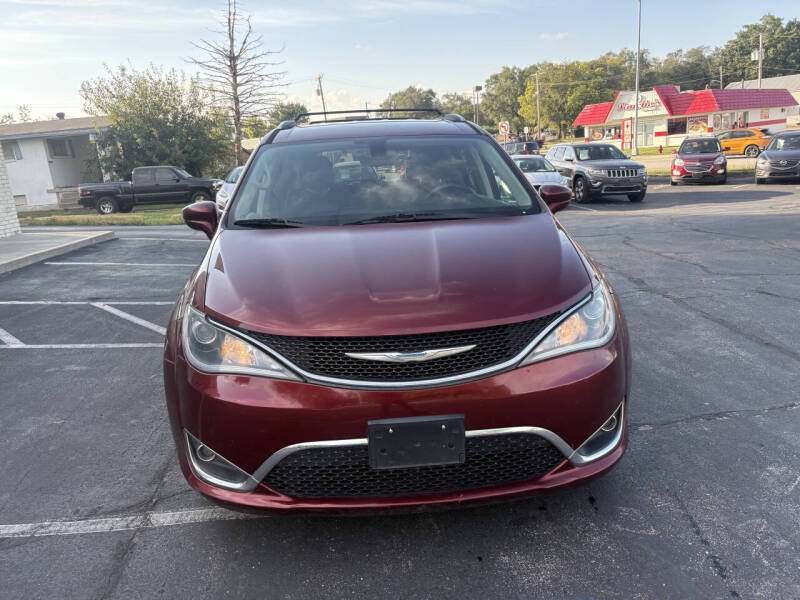 2018 Chrysler Pacifica Touring L