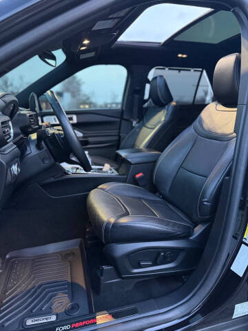 2021 Ford Explorer ST