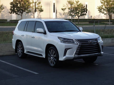 2016 Lexus LX 570