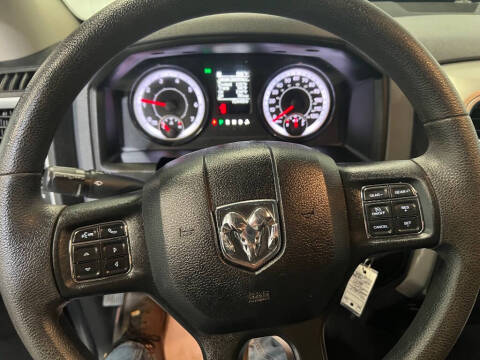 2019 RAM 1500 Classic SLT