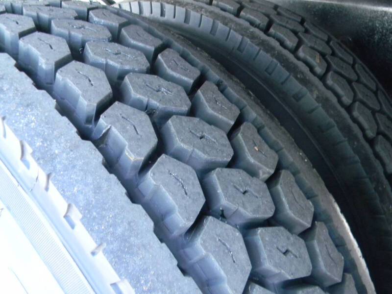 2017 Freightliner M2 106