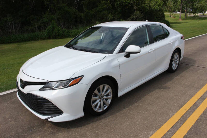 2020 Toyota Camry LE