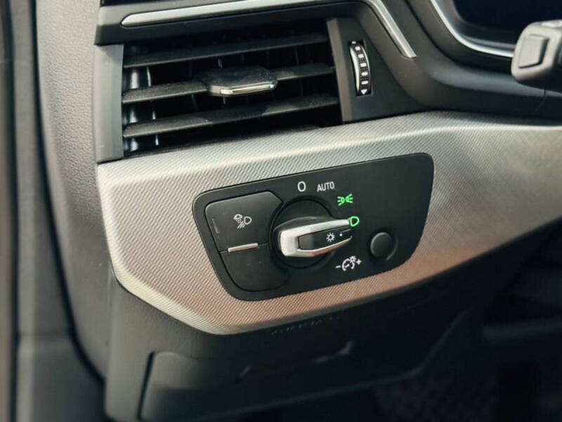 2025 Audi A5 Sportback quattro S line Premium 45 TFSI