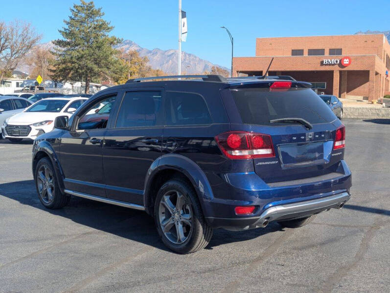 2017 Dodge Journey Crossroad