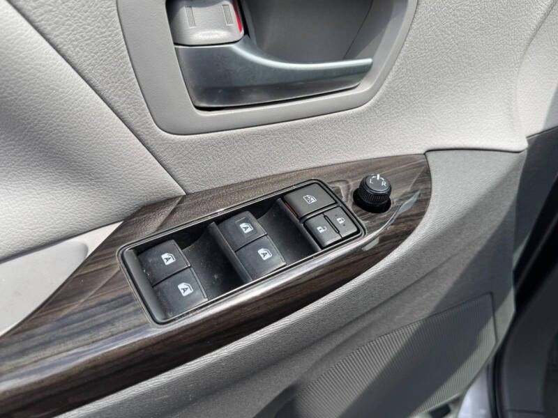 2018 Toyota Sienna
