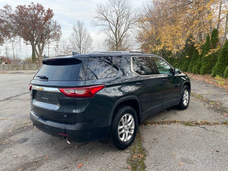 2018 Chevrolet Traverse LT Cloth