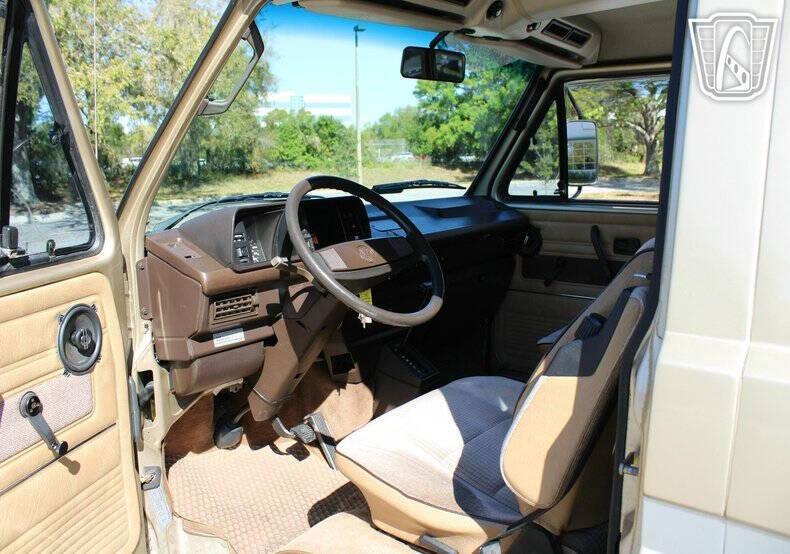 1987 Volkswagen Vanagon