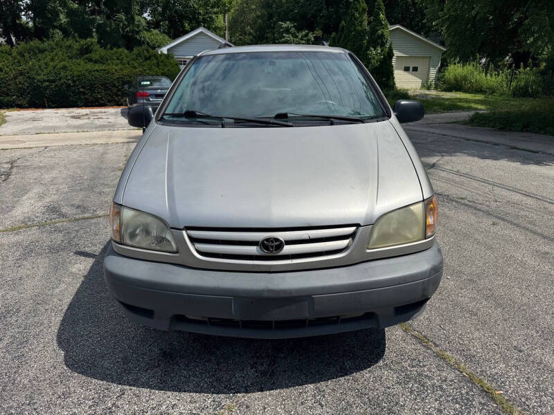 2002 Toyota Sienna LE