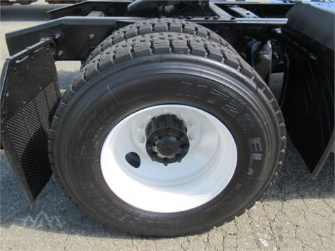 2014 Freightliner Cascadia