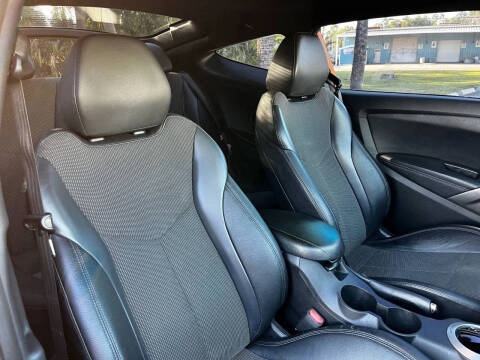 2016 Hyundai Veloster