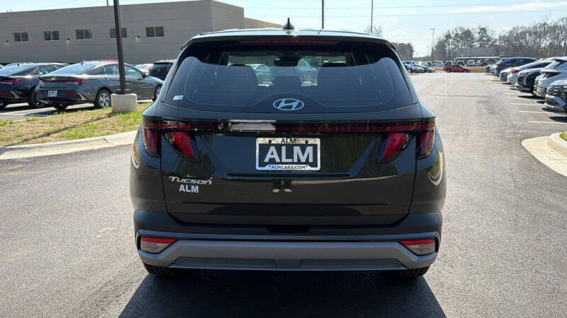 2026 Hyundai Tucson SE