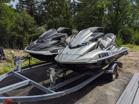 2013 Yamaha 2x-Wave Runner FX SHO + FX HO
