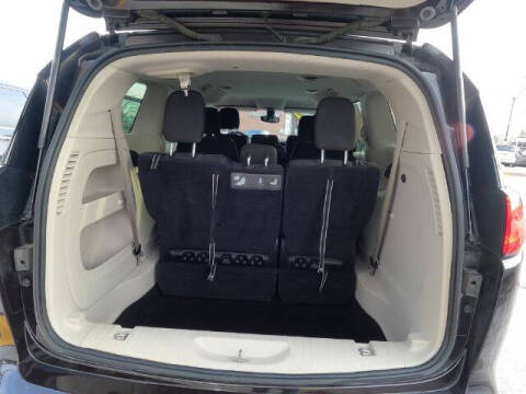 2017 Chrysler Pacifica LX