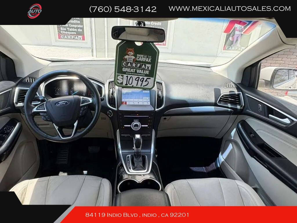 Off white 2017 Ford Edge Titanium Titanium 4dr Crossover 9