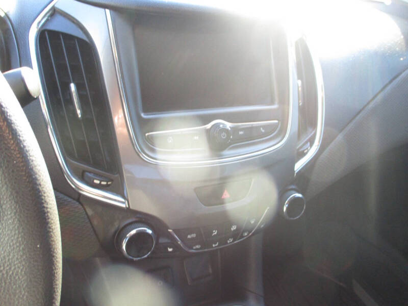 2019 Chevrolet Cruze LT