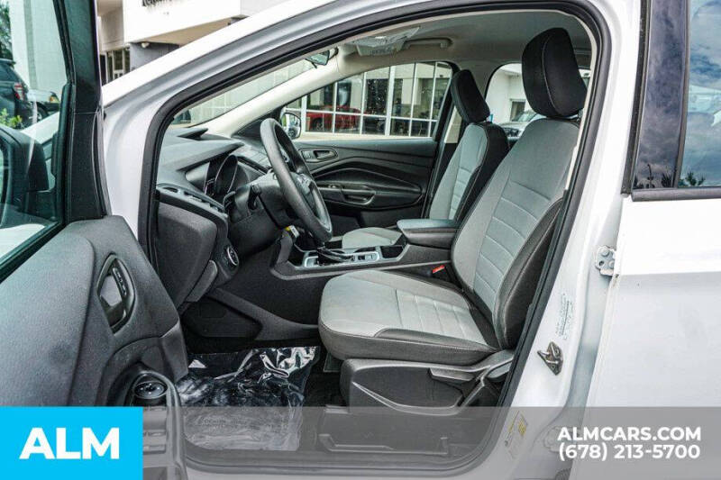 2019 Ford Escape S