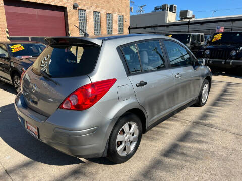 2009 Nissan Versa 1.8 S