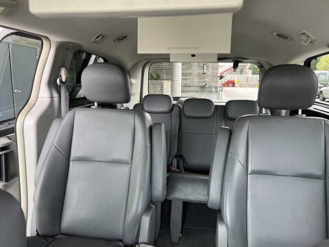 2010 Volkswagen Routan