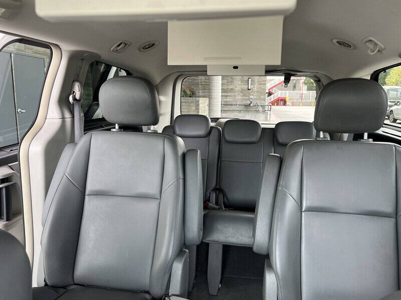 2010 Volkswagen Routan