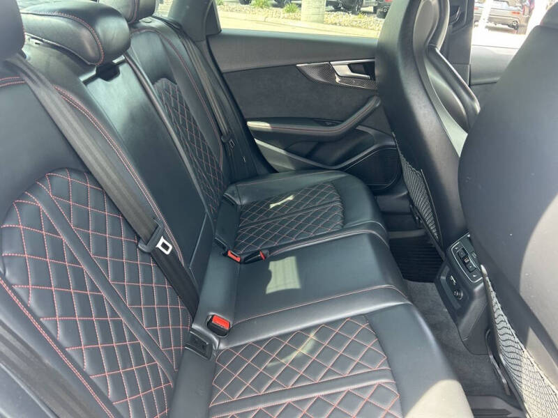 2023 Audi S4 3.0T quattro Prestige