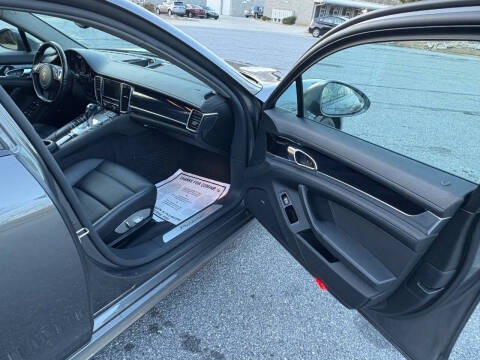 2015 Porsche Panamera