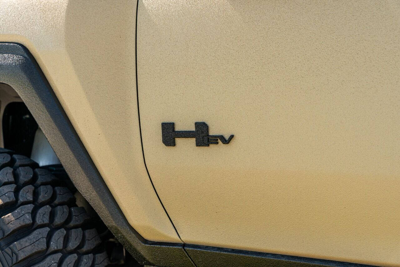 2022 GMC Hummer EV Pickup Pickup - $199,999