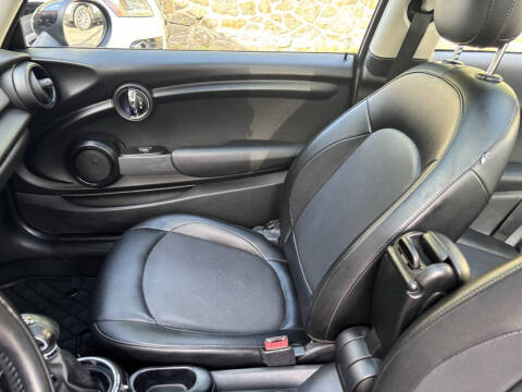 2015 MINI Hardtop 2 Door Cooper