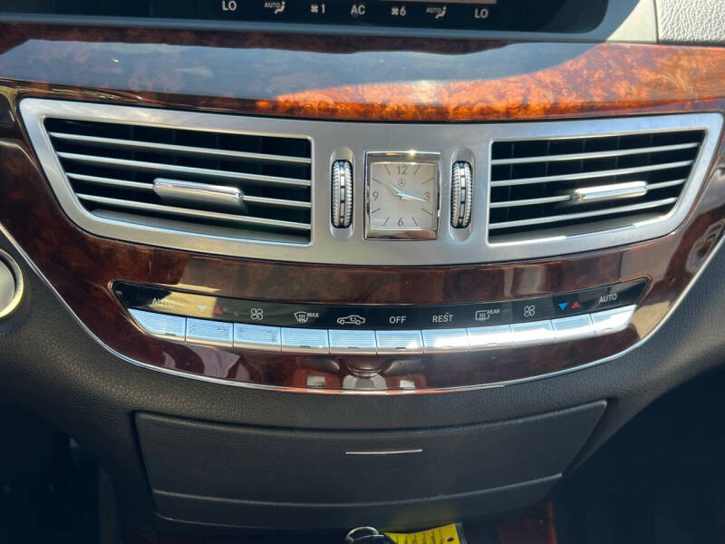 2012 Mercedes-Benz S-Class S 550