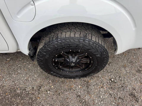 2016 Nissan Frontier S