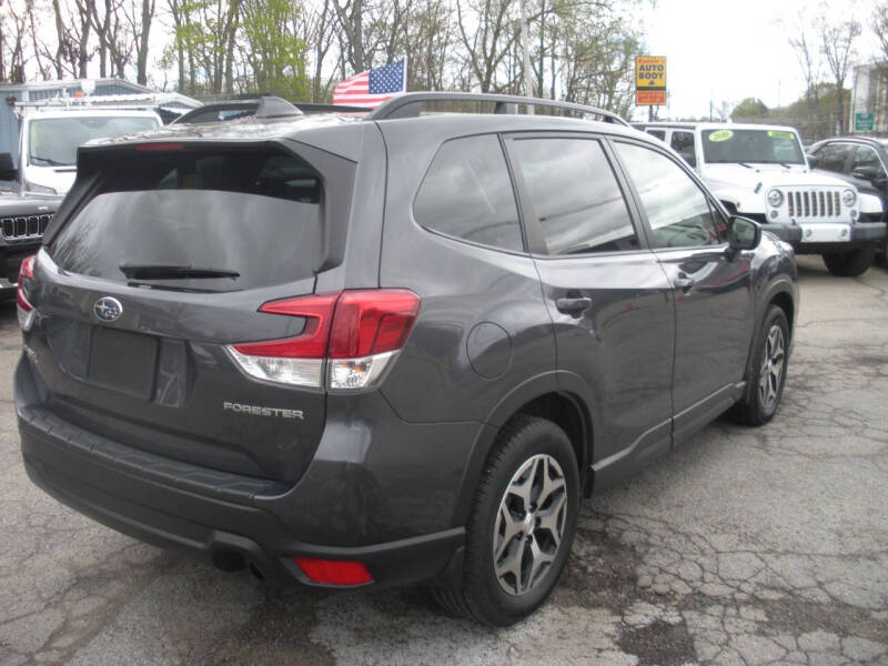 2021 Subaru Forester Premium