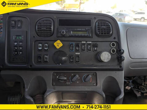 2016 Freightliner M2 106
