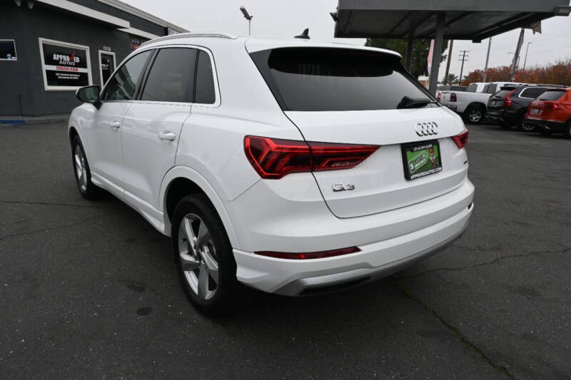 2021 Audi Q3 quattro Premium 40 TFSI