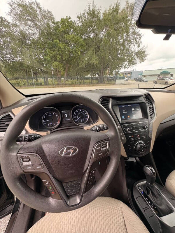 2017 Hyundai Santa Fe Sport 2.4L