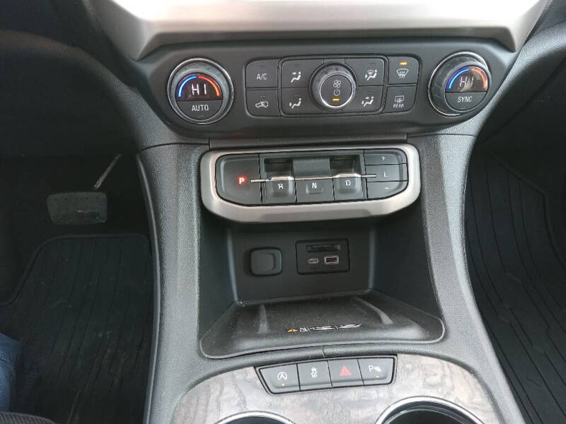 2021 GMC Acadia Denali