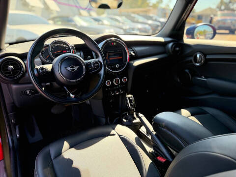 2021 MINI Hardtop 4 Door Cooper