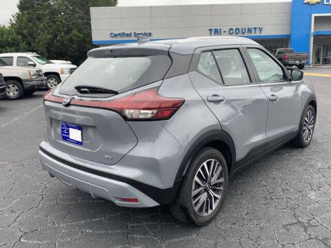 2022 Nissan Kicks SV